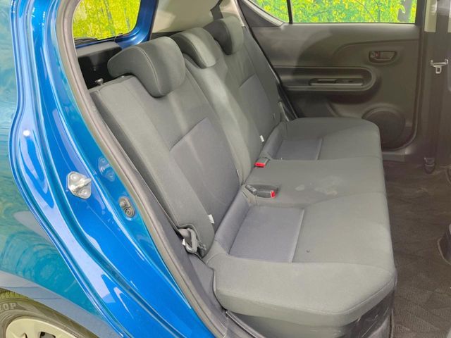 TOYOTA AQUA 2018 Image 31