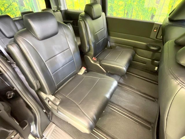 HONDA STEPWAGON SPADA 2013 Image 31