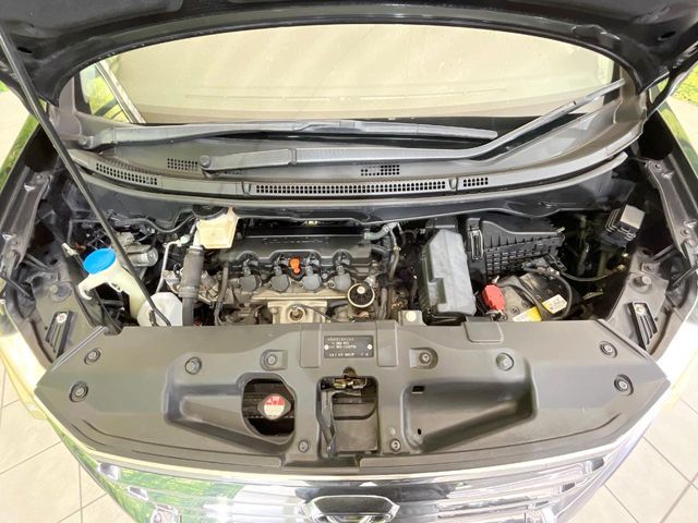 HONDA STEPWAGON SPADA 2013 Image 31