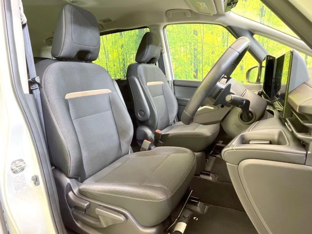 NISSAN SERENA  WG 2023 Image 31