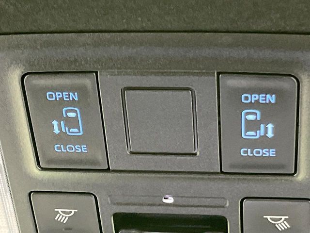 TOYOTA NOAH 2024 Image 31