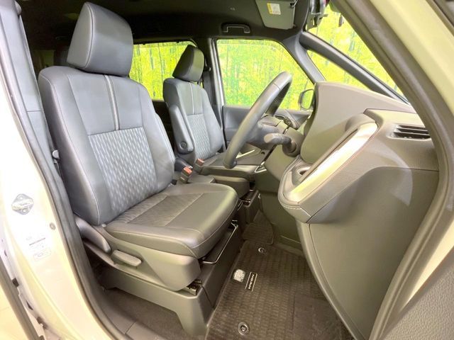 TOYOTA NOAH 2024 Image 31