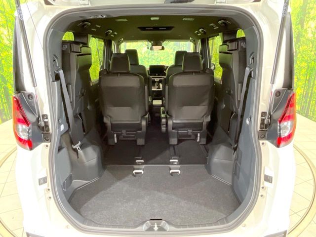 TOYOTA NOAH 2024 Image 31