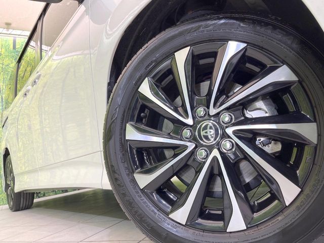 TOYOTA NOAH 2024 Image 31