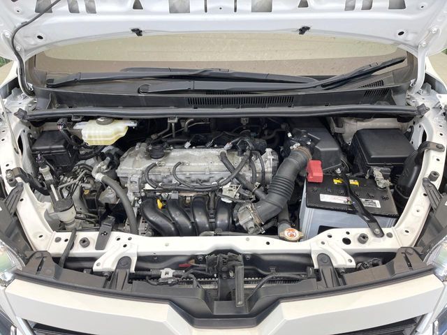 TOYOTA VOXY 2018 Image 31