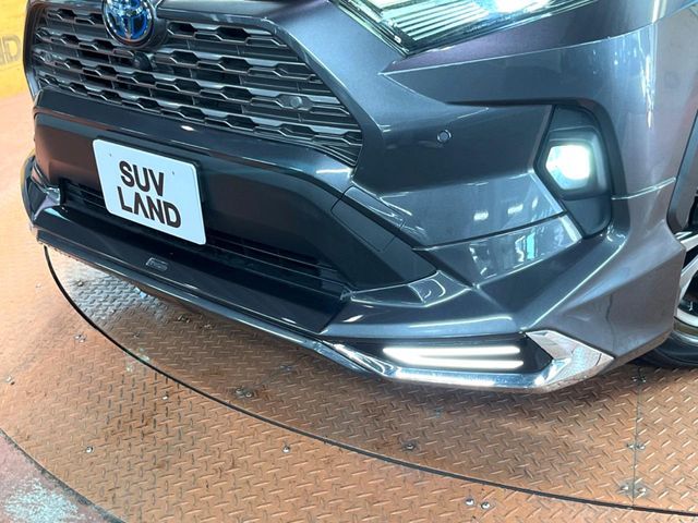 TOYOTA RAV4 HYBRID 4WD 2022 Image 31