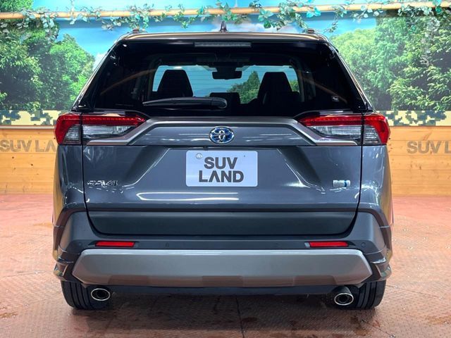 TOYOTA RAV4 HYBRID 4WD 2022 Image 31