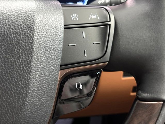 TOYOTA VELLFIRE  HYBRID 2026 Image 31