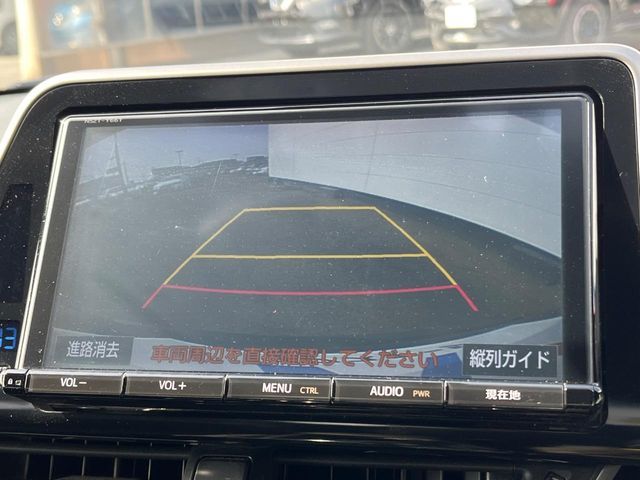 TOYOTA C-HR 2017 Image 31