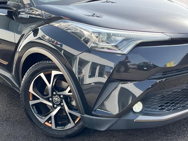 TOYOTA C-HR 2017 Image 31