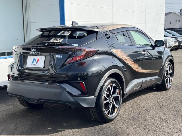 TOYOTA C-HR 2017 Image 31