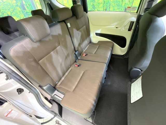 TOYOTA SIENTA 2016 Image 31