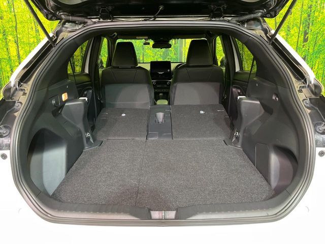 TOYOTA YARIS CROSS HYBRID 2025 Image 31