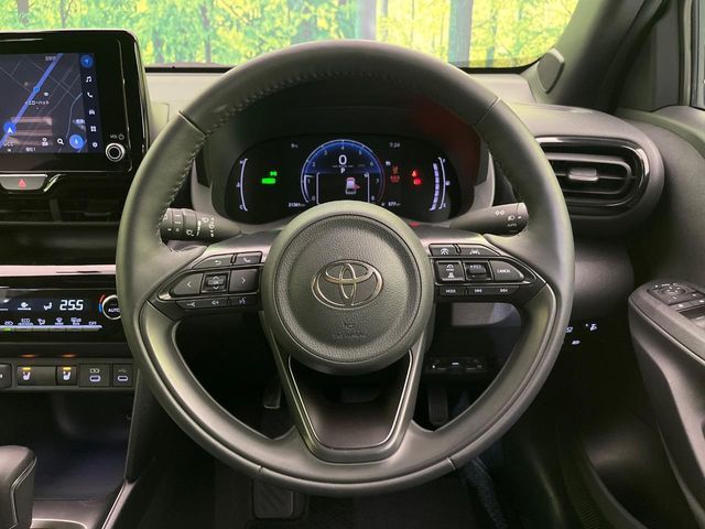 TOYOTA YARIS CROSS HYBRID 2025 Image 31