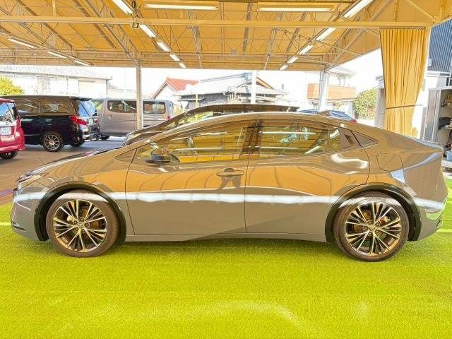 TOYOTA PRIUS 2023 Image 31