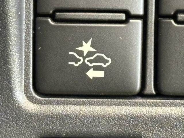 TOYOTA NOAH HYBRID 2018 Image 31