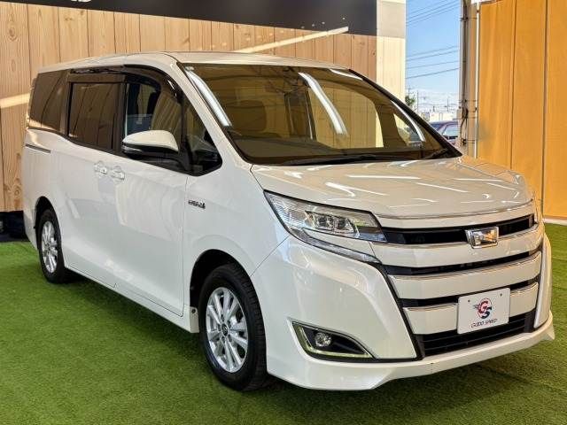 TOYOTA NOAH HYBRID 2018 Image 31