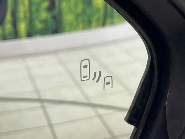 TOYOTA COROLLA TOURING HYBR 2019 Image 31