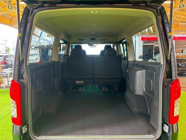 NISSAN CARAVAN VAN 4WD 2024 Image 31