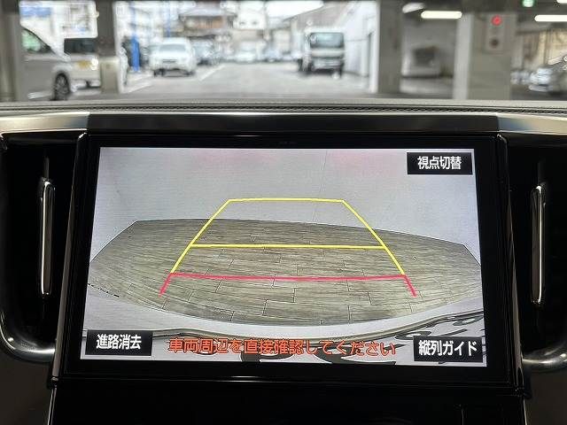 TOYOTA VELLFIRE 2018 Image 31