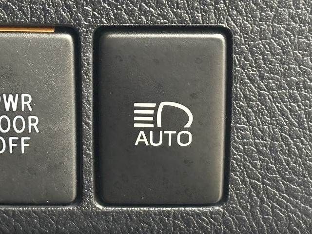 TOYOTA VELLFIRE 2018 Image 31