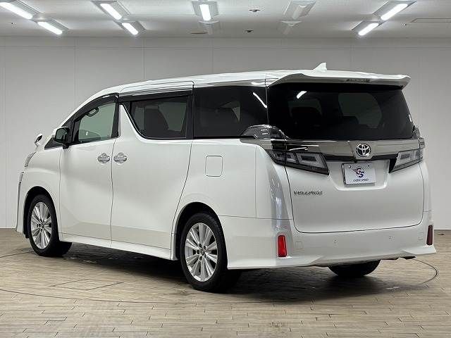 TOYOTA VELLFIRE 2018 Image 31