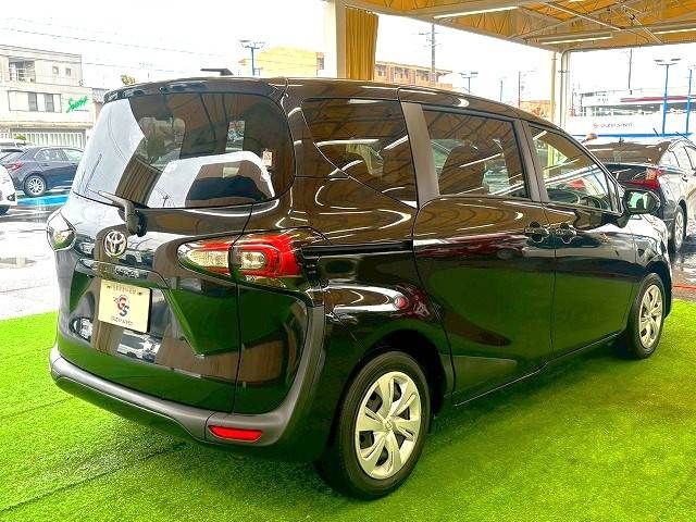 TOYOTA SIENTA 2019 Image 31