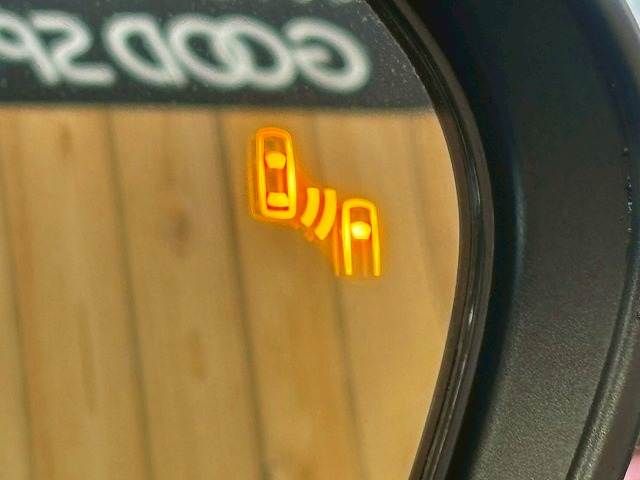 TOYOTA PRIUS 2016 Image 31