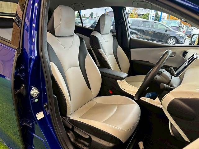 TOYOTA PRIUS 2016 Image 31