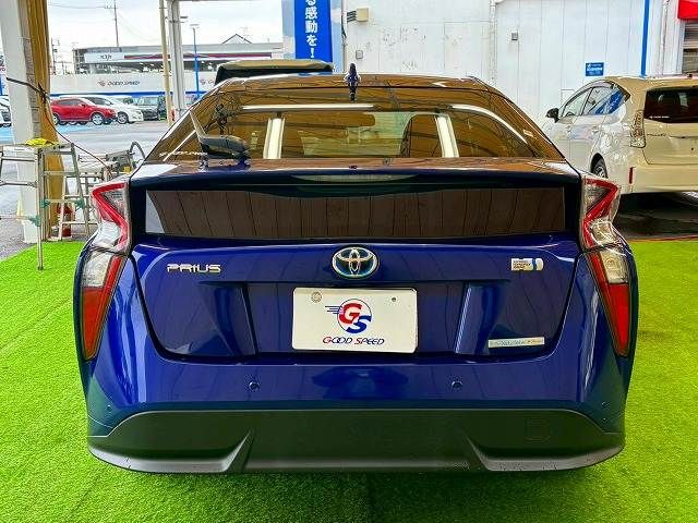 TOYOTA PRIUS 2016 Image 31