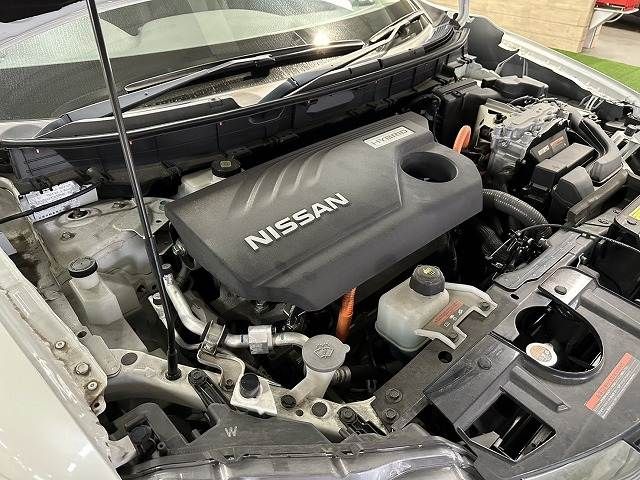 NISSAN X-TRAIL HYBRID 4WD 2019 Image 31