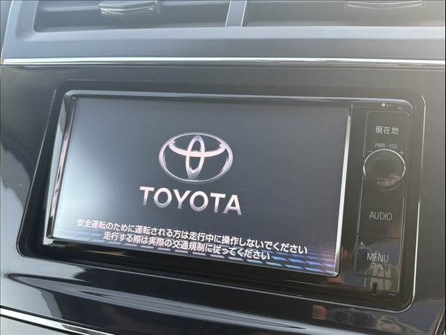 TOYOTA PRIUS ALPHA 2015 Image 31