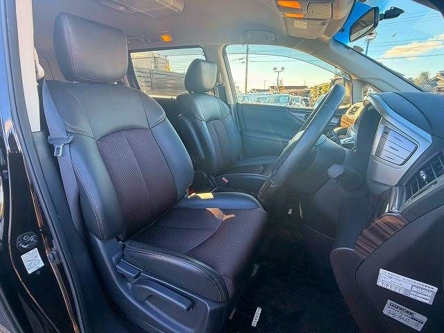 NISSAN ELGRAND 2018 Image 31