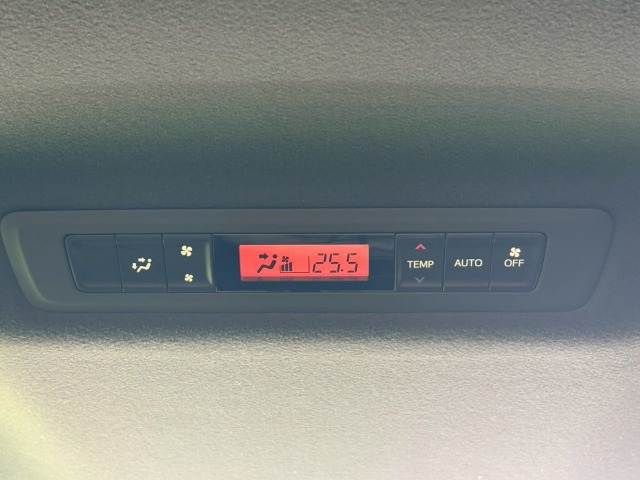 TOYOTA NOAH 2019 Image 31