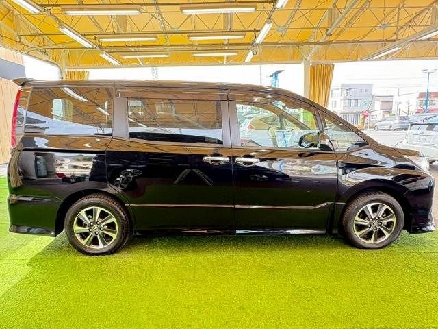 TOYOTA NOAH 2019 Image 31