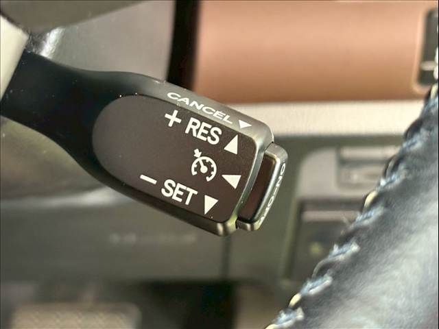 TOYOTA ESQUIRE HYBRID 2015 Image 31