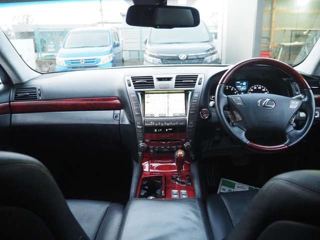 TOYOTA LEXUS LS460 2007 Image 31