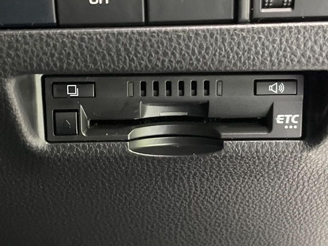 TOYOTA HARRIER 2WD 2021 Image 31