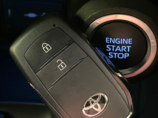 TOYOTA HARRIER 2WD 2021 Image 31