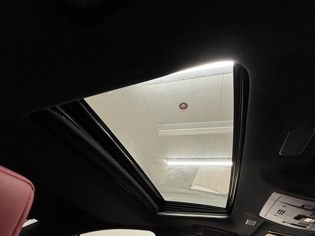 TOYOTA LEXUS ES300H 2019 Image 31