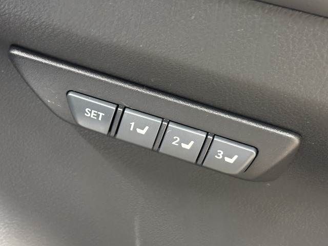 TOYOTA LEXUS NX300H AWD 2015 Image 31