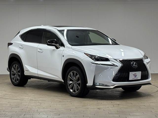 TOYOTA LEXUS NX300H AWD 2015 Image 31