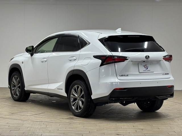TOYOTA LEXUS NX300H AWD 2015 Image 31
