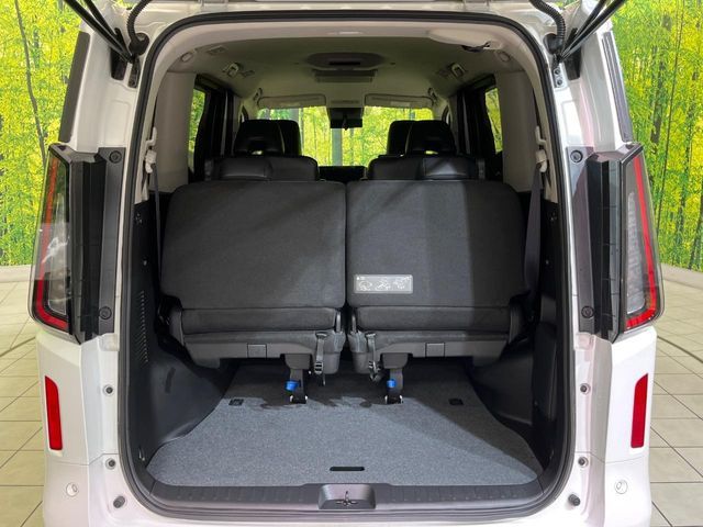 NISSAN SERENA  WG 2023 Image 31