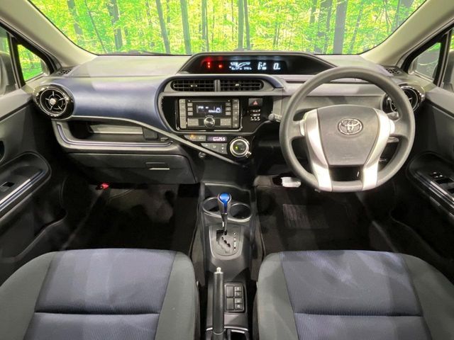 TOYOTA AQUA 2017 Image 31