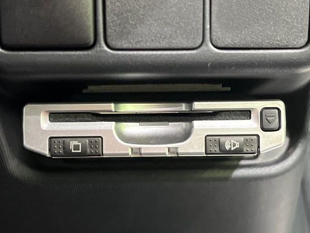 TOYOTA AQUA 2017 Image 31