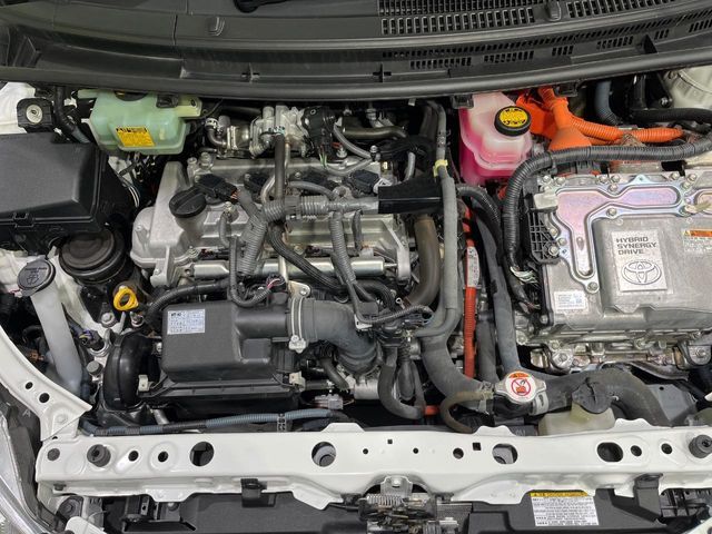 TOYOTA AQUA 2017 Image 31