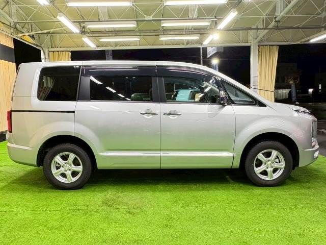 MITSUBISHI DELICA D:5 4WD 2024 Image 31