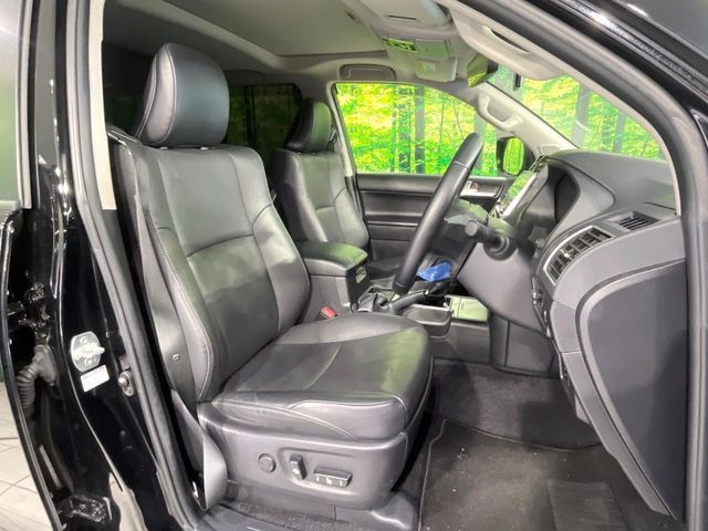TOYOTA LANDCRUISER PRADO 2022 Image 31