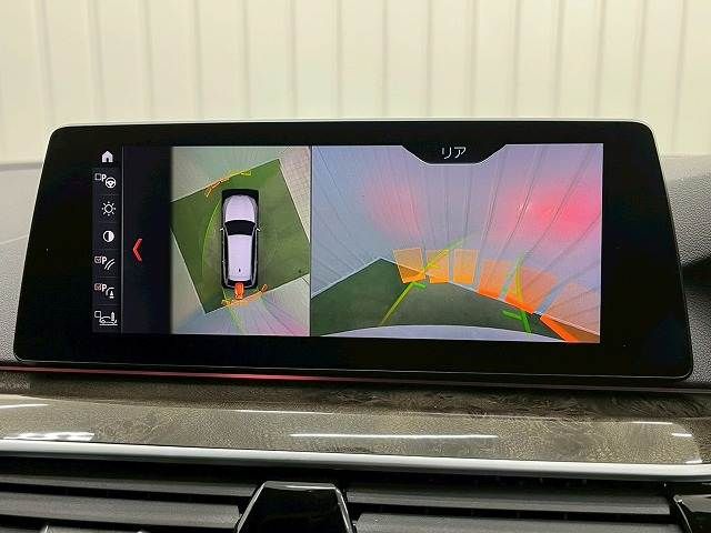 BMW 5SERIES TOURING 2019 Image 31